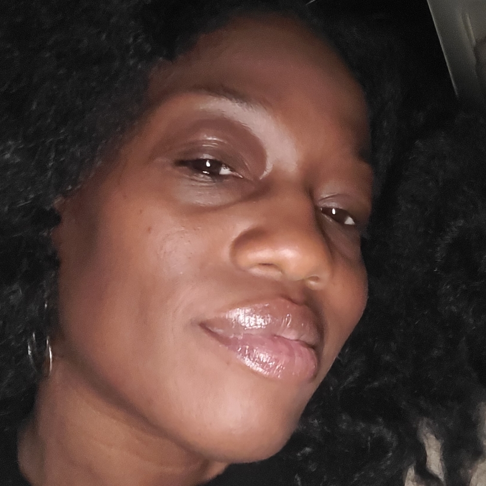 Meet your Posher, Kisha